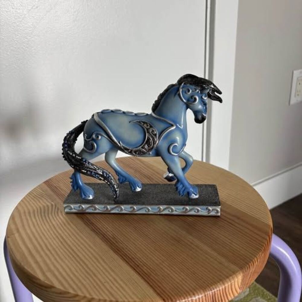 Trail of painted ponies mystic dreamer figure
